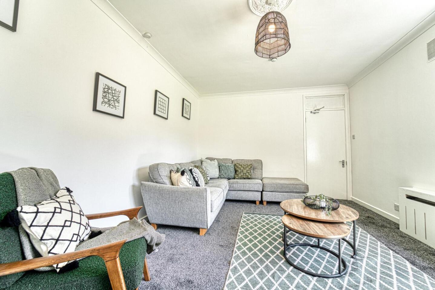 Host & Stay - Chester House Retreat Kidderminster Bagian luar foto